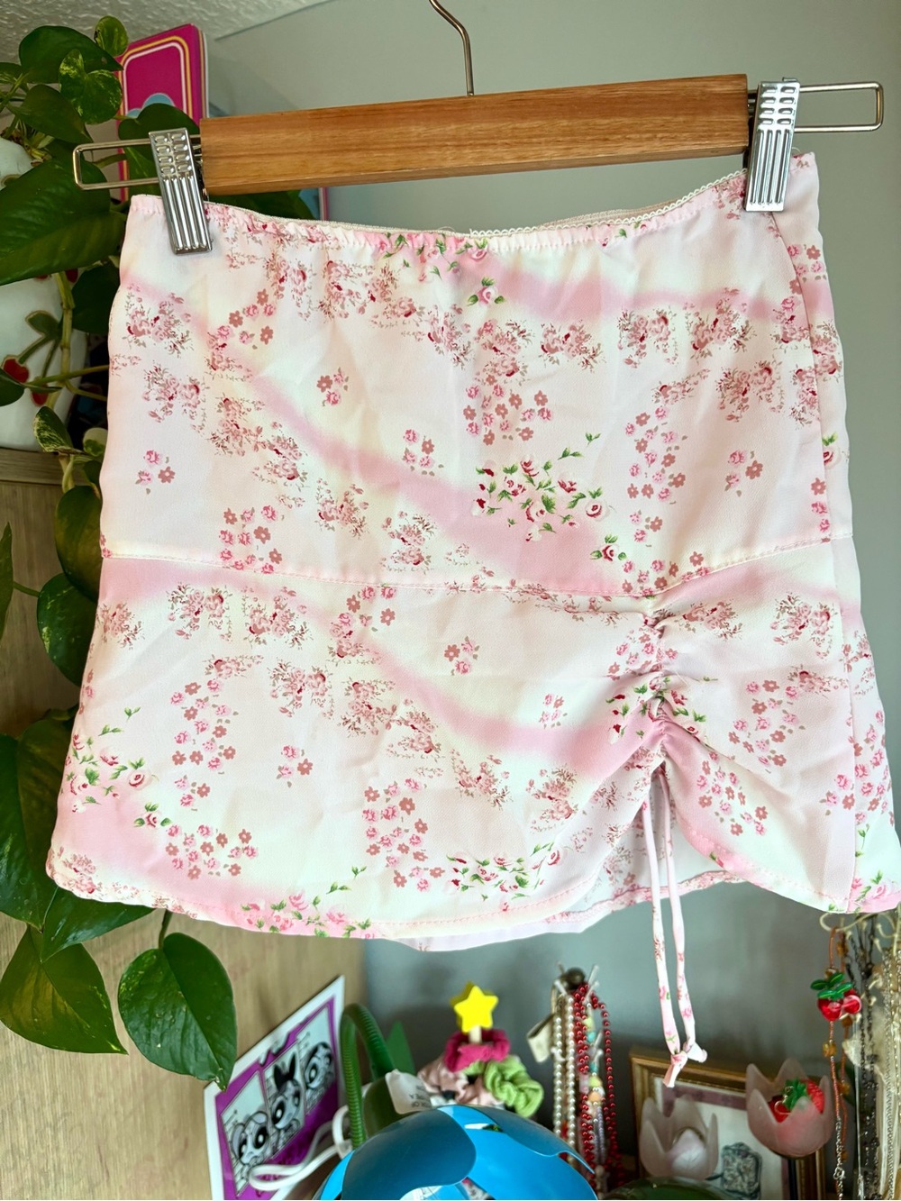 Genuine Vintage Unique Babydoll Feminine Pink Floral Drawstring Mini Skirt